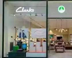 Sheo Store Dubai Mall – Trendy Shoes & Exclusive Styles 8 images 20