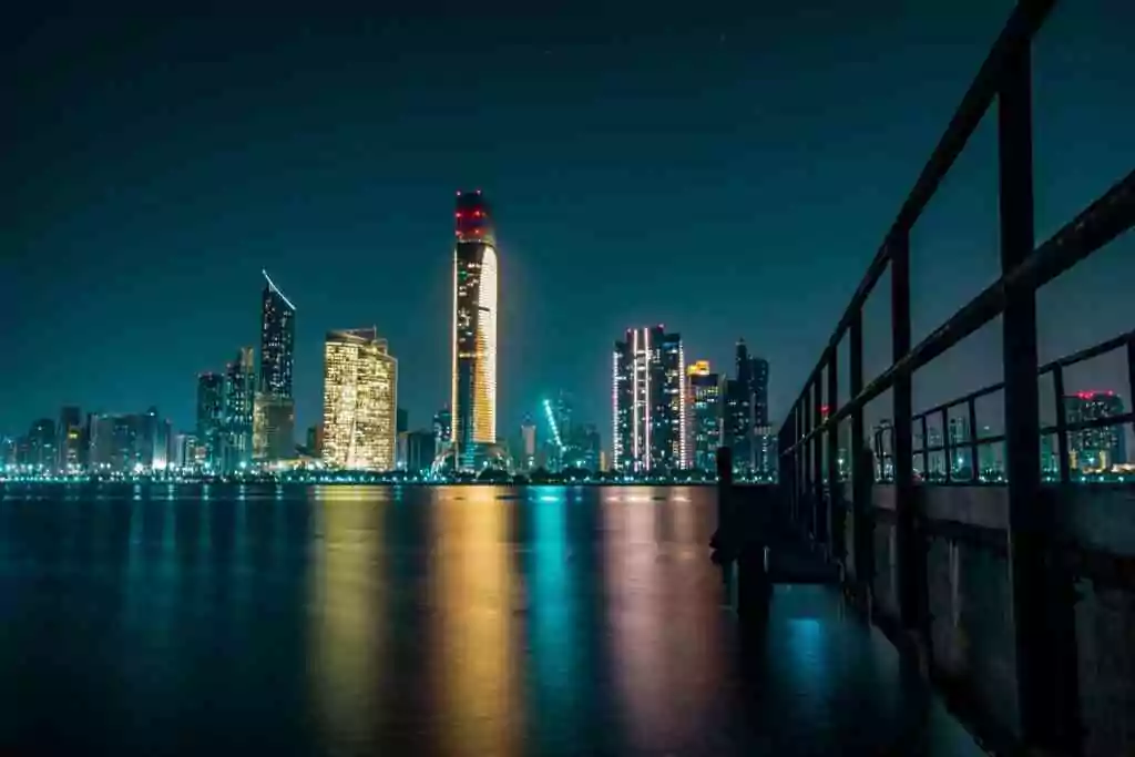 15 Best Things to Do in Jebel Hafeet 2 Dubai buildings