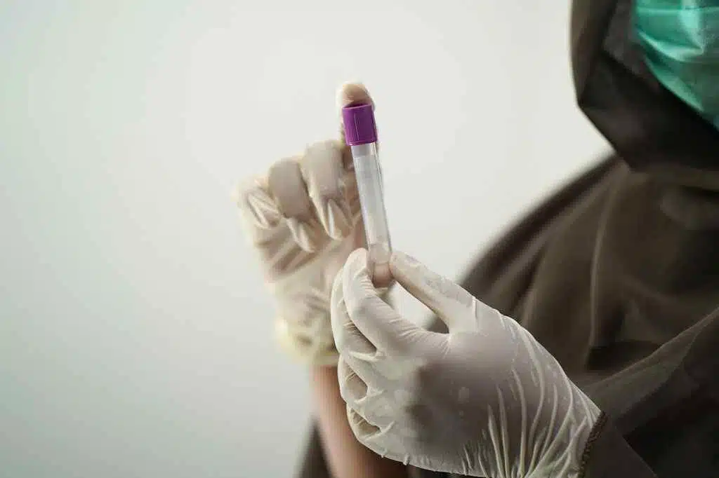 Urgent Dubai Visa Medical Test? Get Results in 4 Hours! 8 blood test, blood sample, medical technology, medical technologist, surgical gloves, face mask, sample, hospital worker, laboratory, lab, blood test, blood test, blood test, blood test, blood test, sample, laboratory, laboratory, laboratory, lab, lab